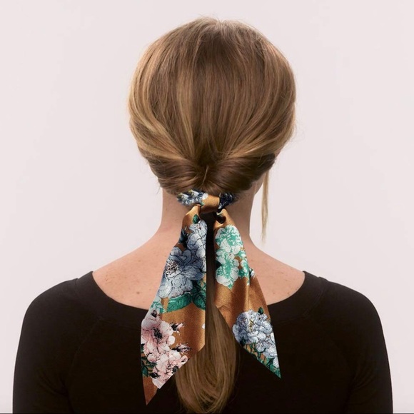 FREE 🚨 Hair Scarf Scrunchie Set - 12 PC Assorted - Picture 8 of 9